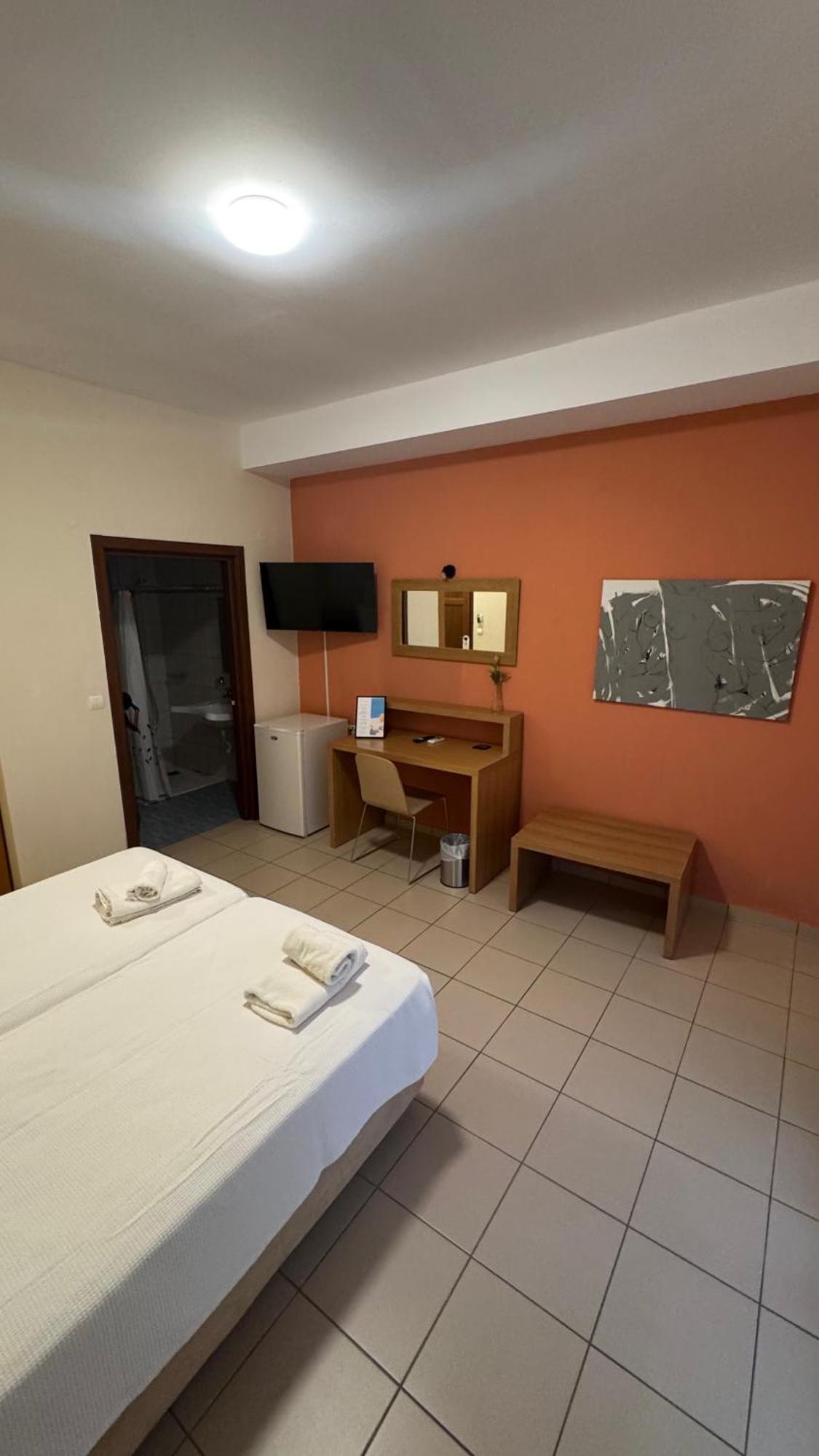 Chrisovalanto Hotel Sívota Habitación foto
